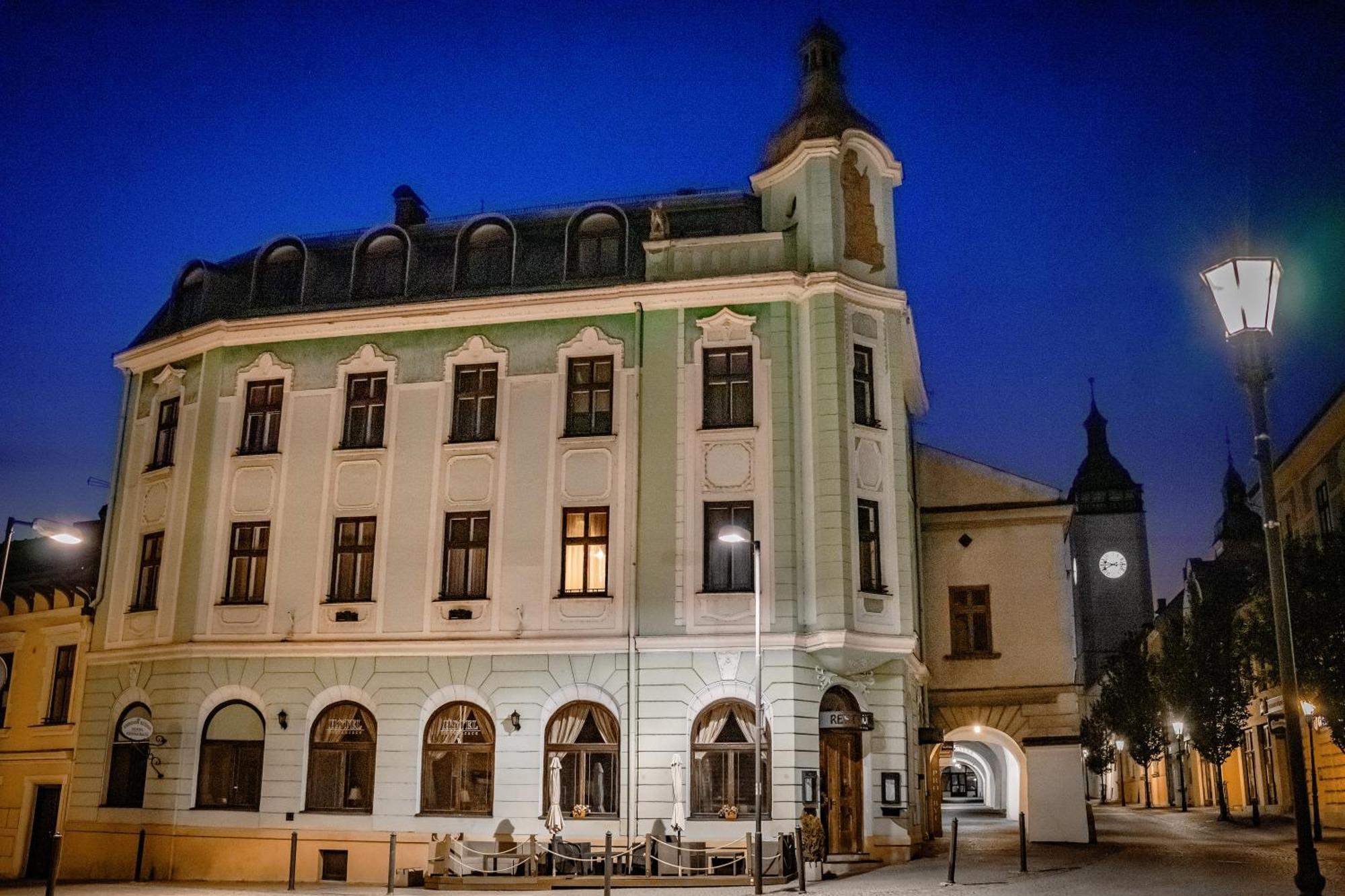 Hotel Ruzek Hranice  Exterior photo